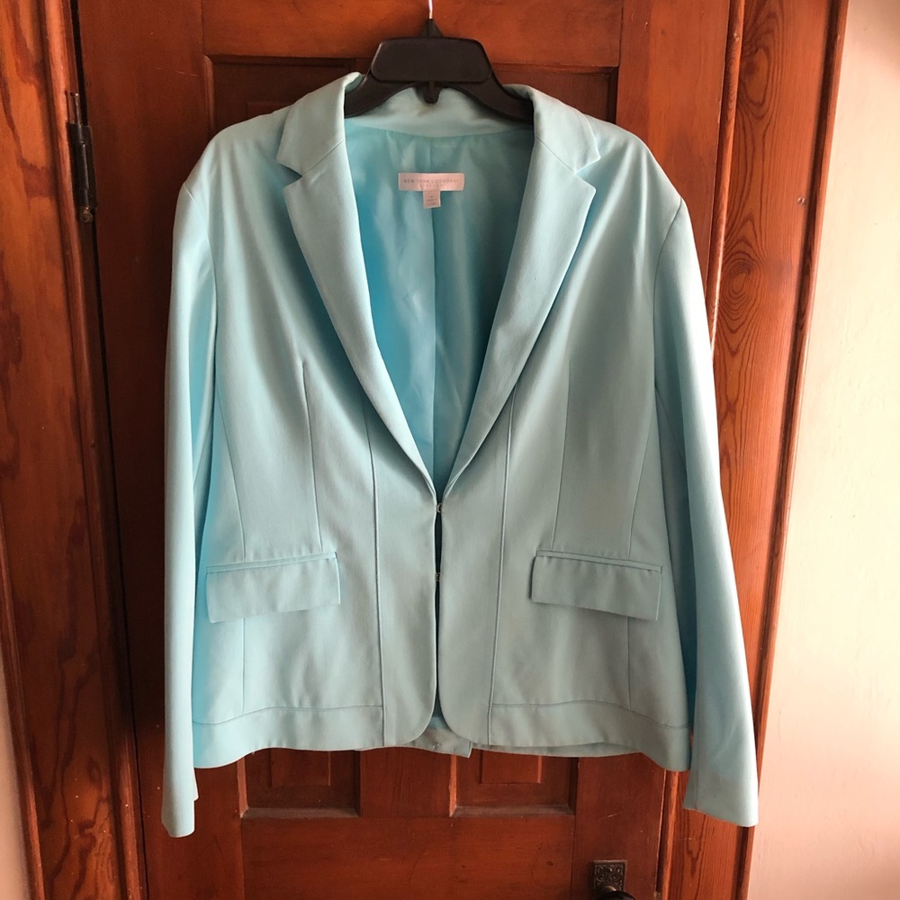 Aqua blue NY&C blazer